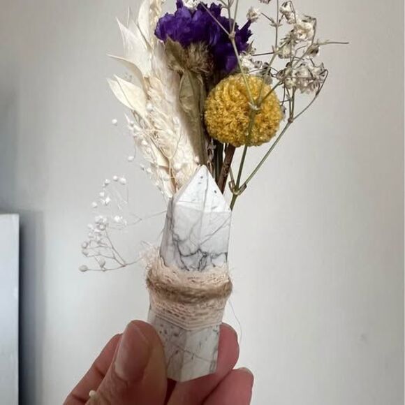 Handmade Crystal Flower Bouquet – Spiritual Home Decor & Gift - Picture 6 of 7